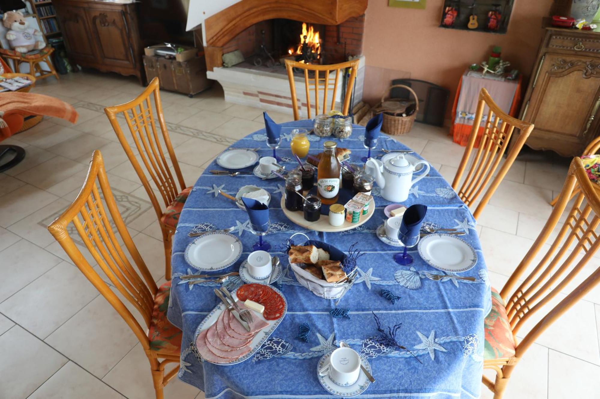 Mon Taj Mahal Bed & Breakfast Gueron Bagian luar foto